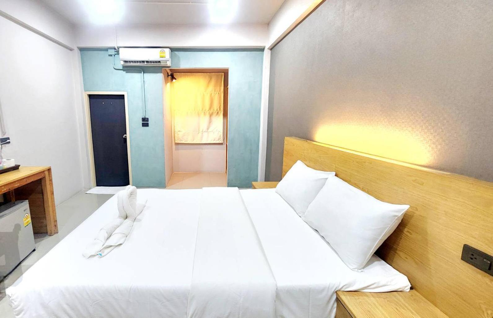 Jb Hotel Chiang Mai Exterior photo
