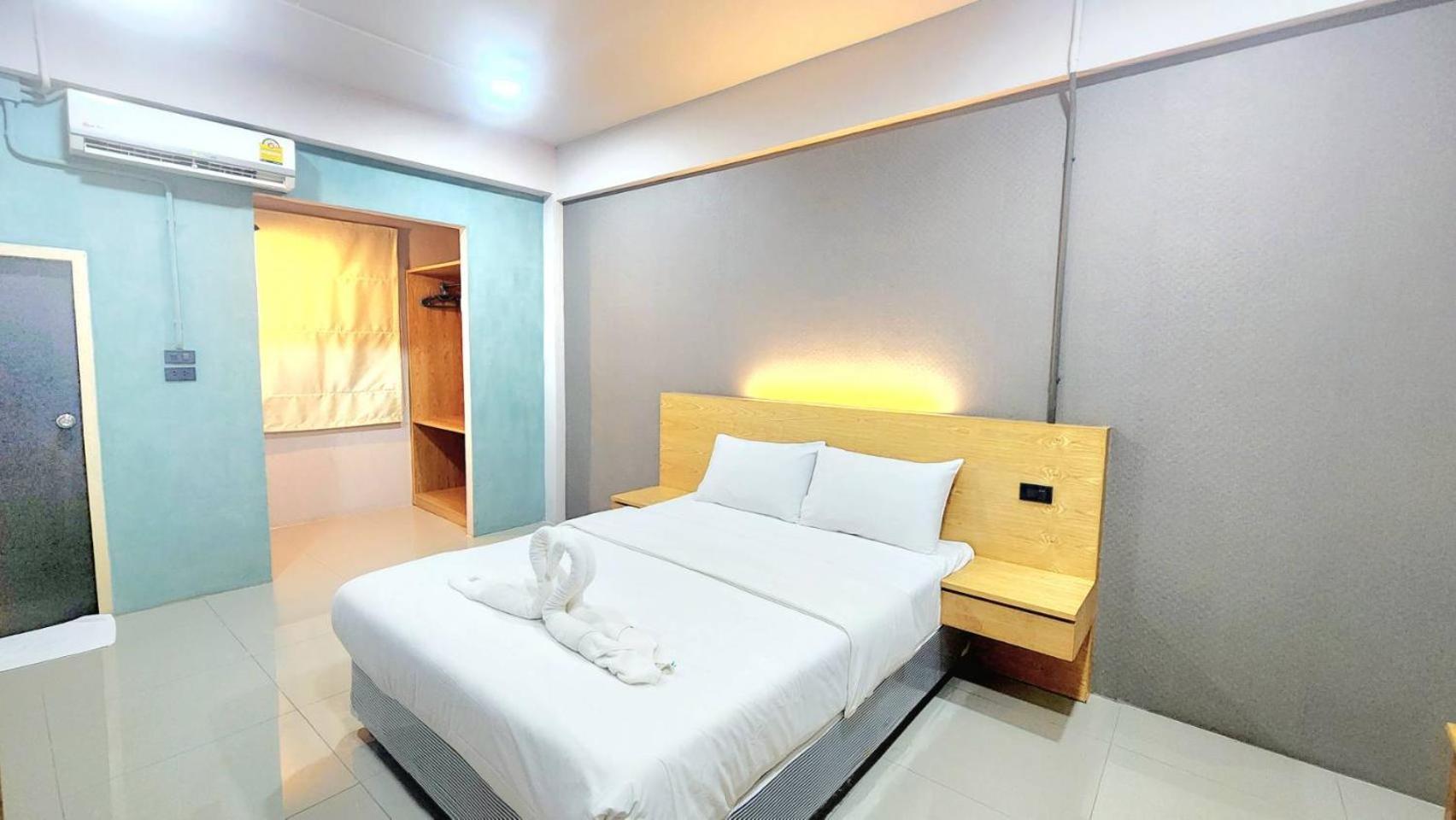 Jb Hotel Chiang Mai Exterior photo